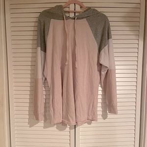 Plus size color block hoodie
